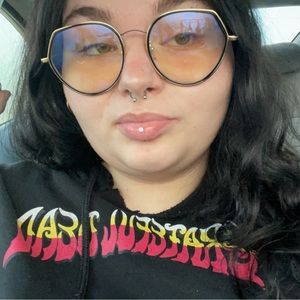 Meet your Posher, Bethany